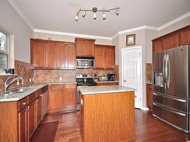 Foto del edificio - 1693 Liberty Pkwy NW