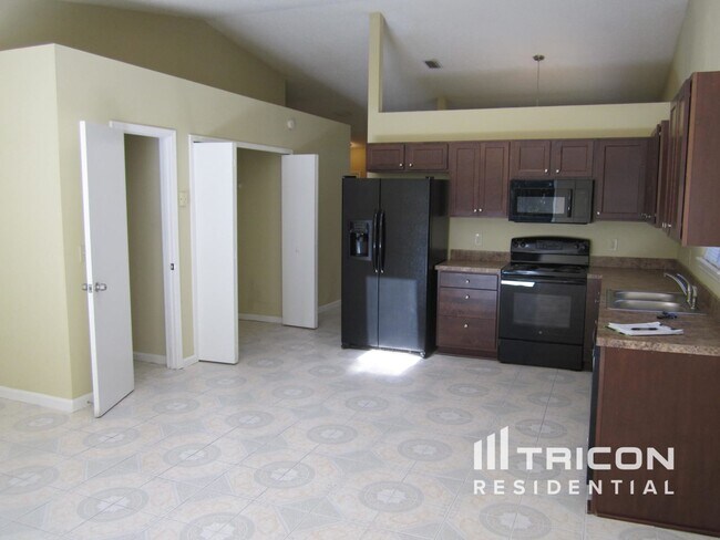 Building Photo - 3411 Grenoble Dr