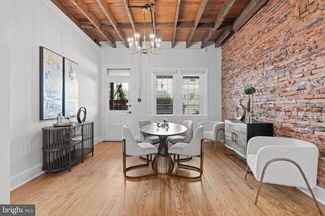 Foto del edificio - 144 Locust St