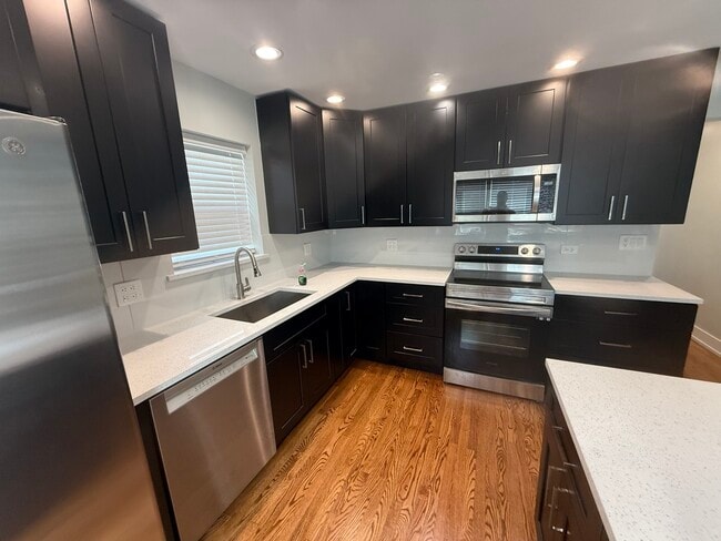 Foto del edificio - 315 W Prospect Ave