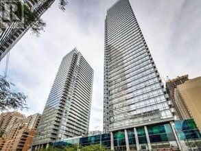 Building Photo - 38-2838 Grenville St
