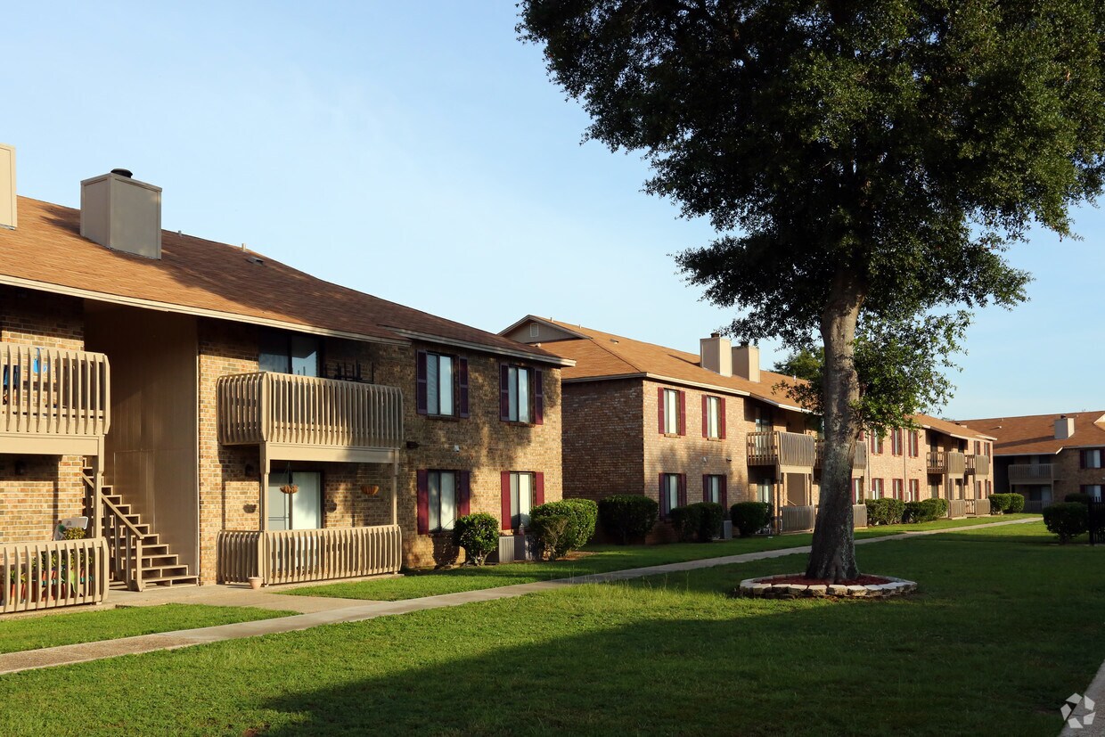 Ember Ridge Apartments 4710 Prieto Dr Pensacola, FL