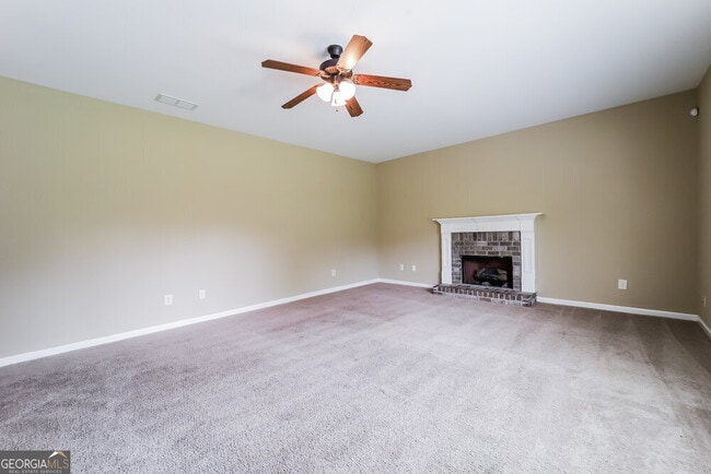 Building Photo - 71 Hamil Ct NW