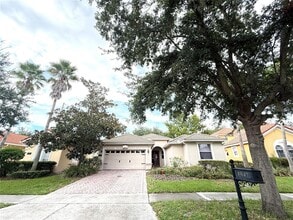 Building Photo - 1047 Lascala Dr