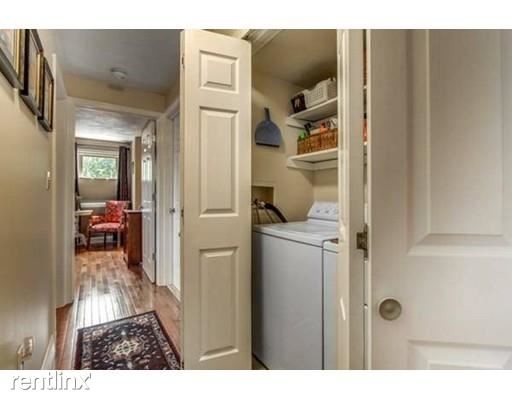 2 br, 2 bath - 1210 Vfw Pkwy Apt 5 - 2 br, 2 bath  - 1210 Vfw Pkwy Apt 5