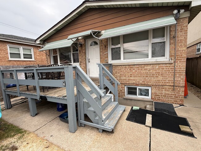 Foto del edificio - 3136 N Olcott Ave