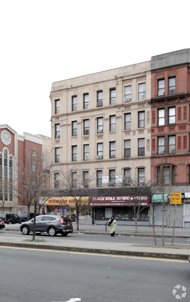 Building Photo - 352-354 Lenox Ave