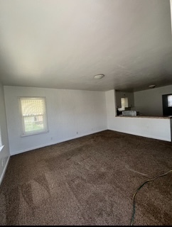 Livingroom - 320 E 15th St