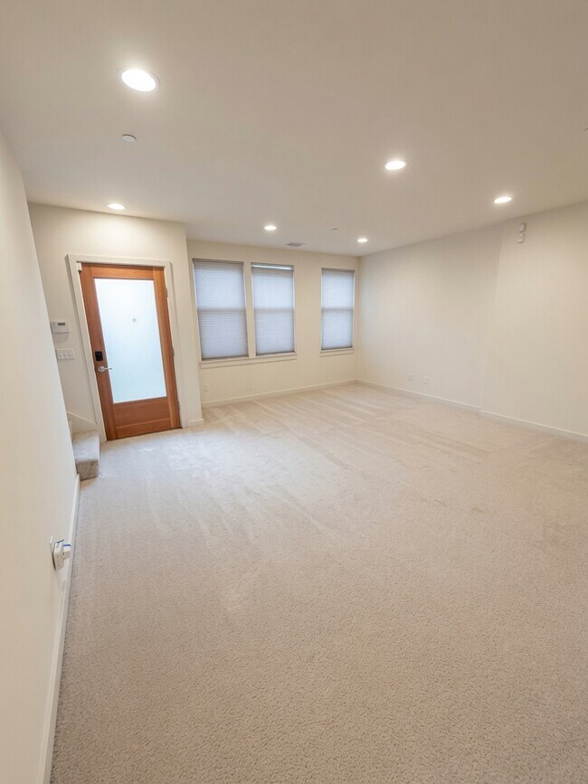Foto del edificio - 10503 Stone Ave N