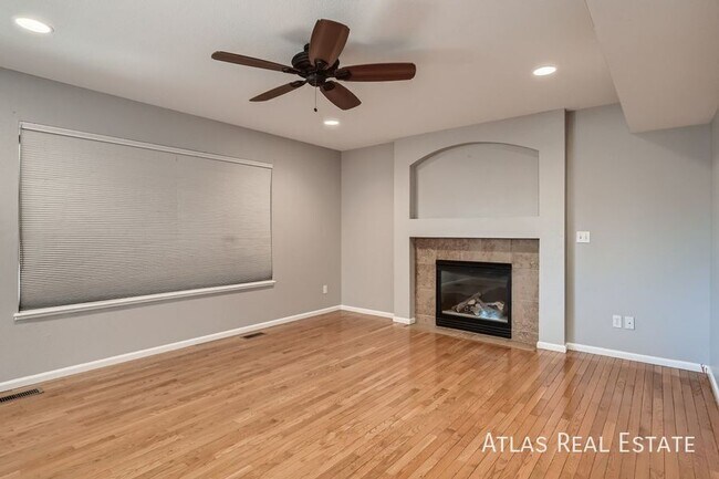 Building Photo - 6870 Big Timber Dr