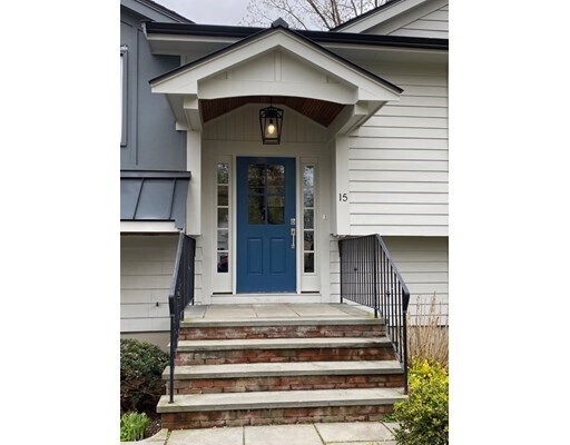 Building Photo - 15 Hazelton Ave
