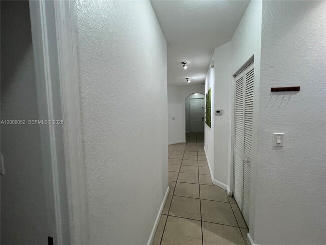 Foto del edificio - 2410 NE 4th St
