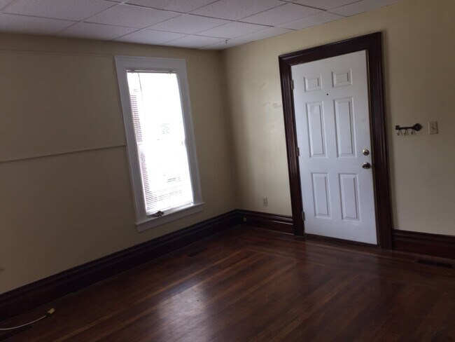 Foto del edificio - 1003 8th St
