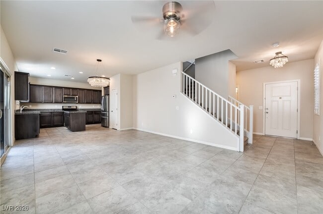 Foto del edificio - 8921 Sleepy Panda Ave