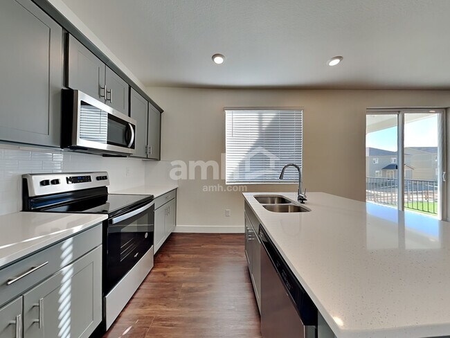 Foto del edificio - 3953 Patterdale Pl