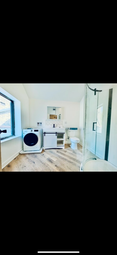 Foto principal - 2203 N Clybourn Ave