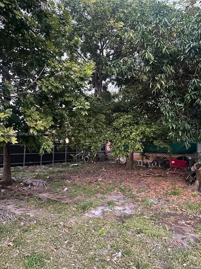 Foto del edificio - 1705 NE 157th Ter