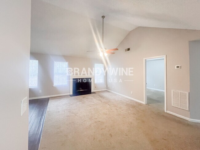 Foto del edificio - 3521 Waldrop Ridge Ct