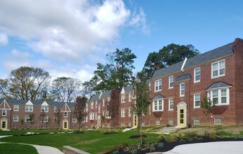 Canterbury Apartments photo'