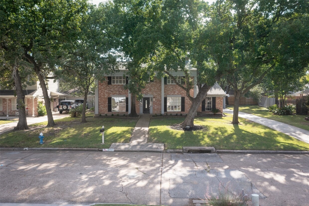Foto principal - 12423 Honeywood Trail