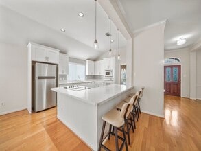 Building Photo - 3411 Farnham Cir