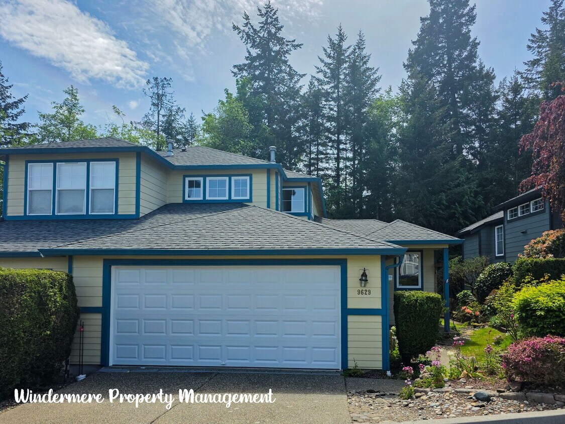 Foto principal - Bright and Spacious, Conveniently located ...