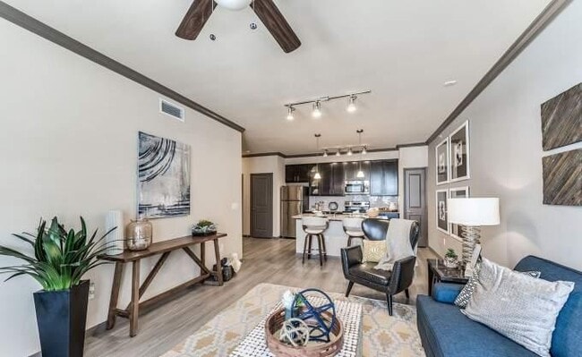 Building Photo - 2 bedroom in Pasadena TX 77507