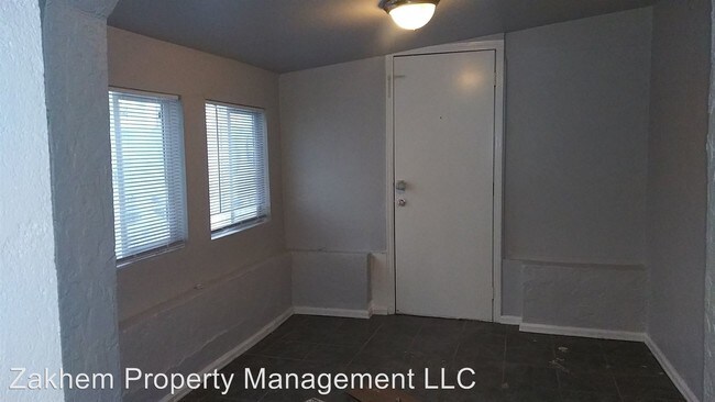 Building Photo - 2 br, 1 bath House - 3120 W. Custer Pl