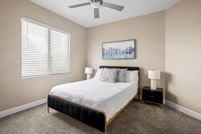 Foto del edificio - 6735 E Greenway Pkwy