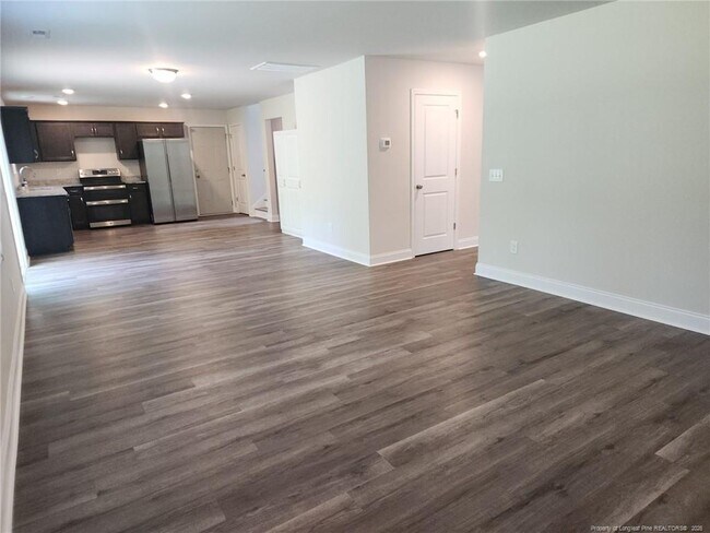 Building Photo - 7811 Lucinda Ln