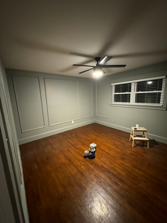 Foto del edificio - 3310 Tinkerbell Ln