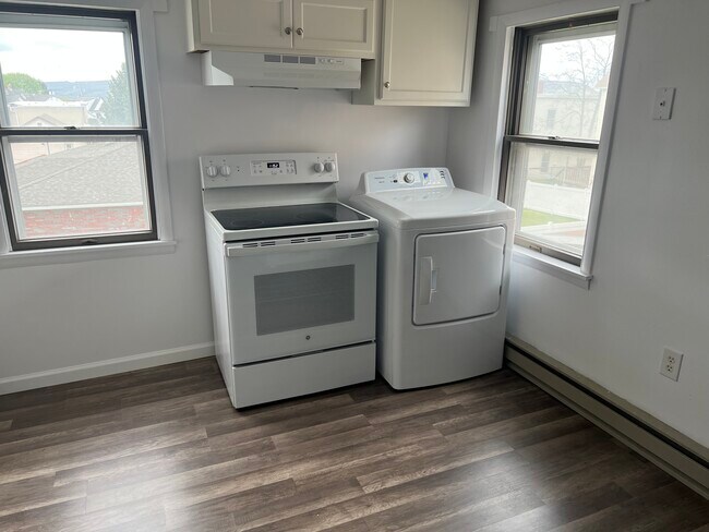 Foto del edificio - 132 S Apple St