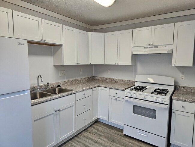 Foto del edificio - 2118 E 5th St