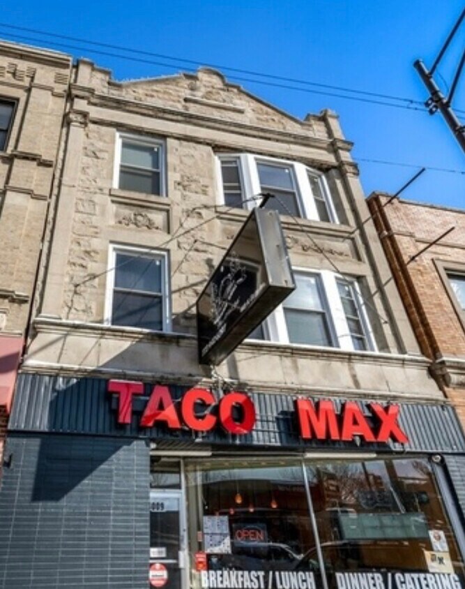Foto principal - 4009 N Elston Ave