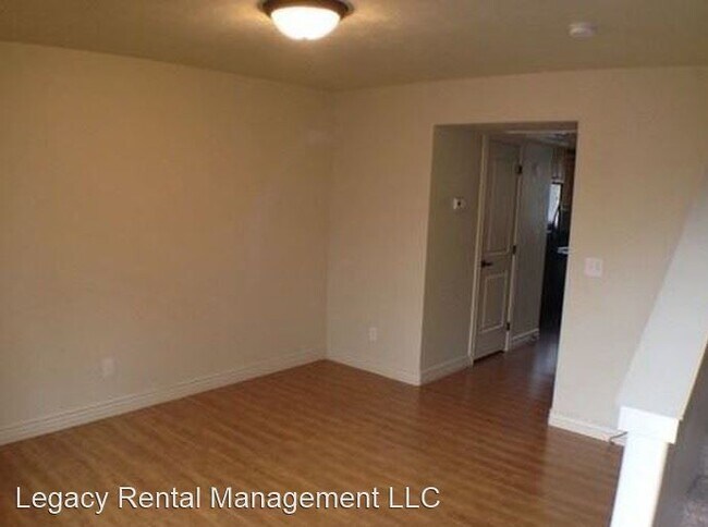 Foto del edificio - 2 br, 1.5 bath House - 2495 Eagle Dr