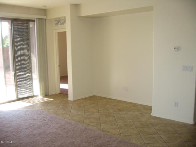 Foto del edificio - 3265 E Hampton Ln