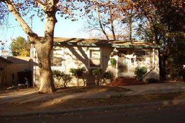 Foto del edificio - 313-315 Cherry Ave