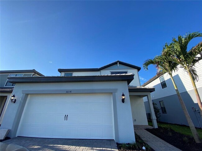 Foto del edificio - 16236 Pine Mist Dr