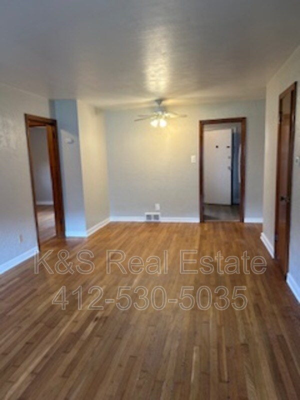 Building Photo - 1441 Lincoln Way