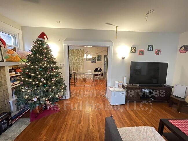 Foto del edificio - 539 S Aiken Ave