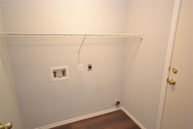 Building Photo - 2106 Bridal Path