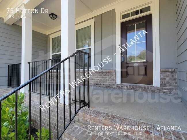 Building Photo - Stunning 5 Bedroom in Genesee!