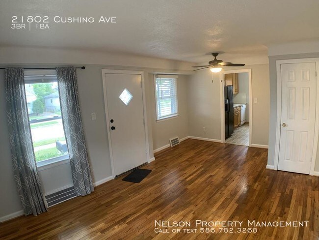 Foto del edificio - 21802 Cushing Ave
