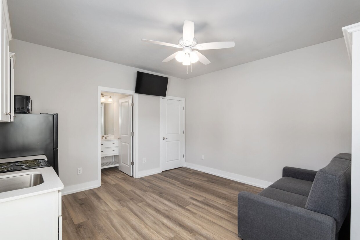 Foto principal - Walking Distance to Campus - Ansley Way ST...