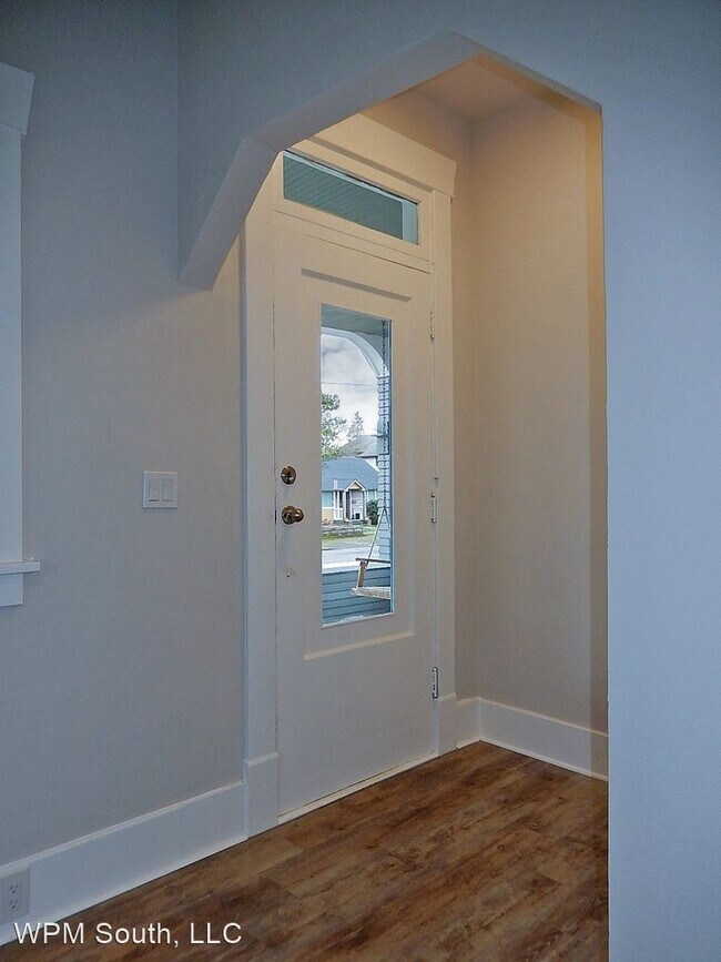 Foto del edificio - 2 br, 1 bath House - 610 6th St. S.E.