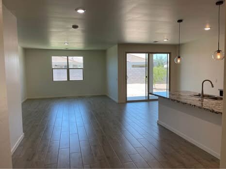 Foto del edificio - 7208 N 124th Ln