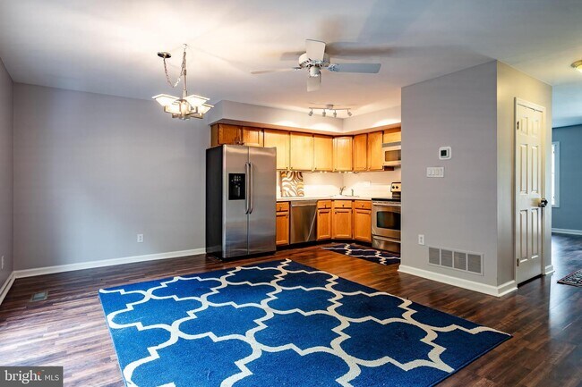 Foto del edificio - 4205 Fox Pointe Ct
