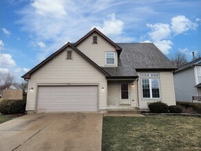 Building Photo - 1176 Sumac Trail