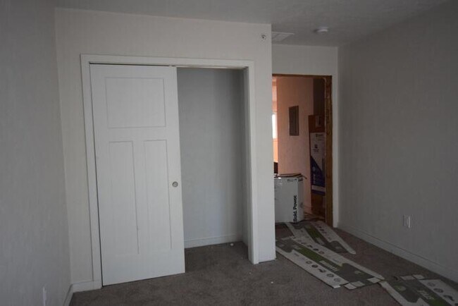 Building Photo - 1155 Racine Road - 4
