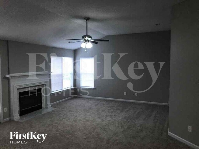 Foto del edificio - 3300 Dunfield Ct